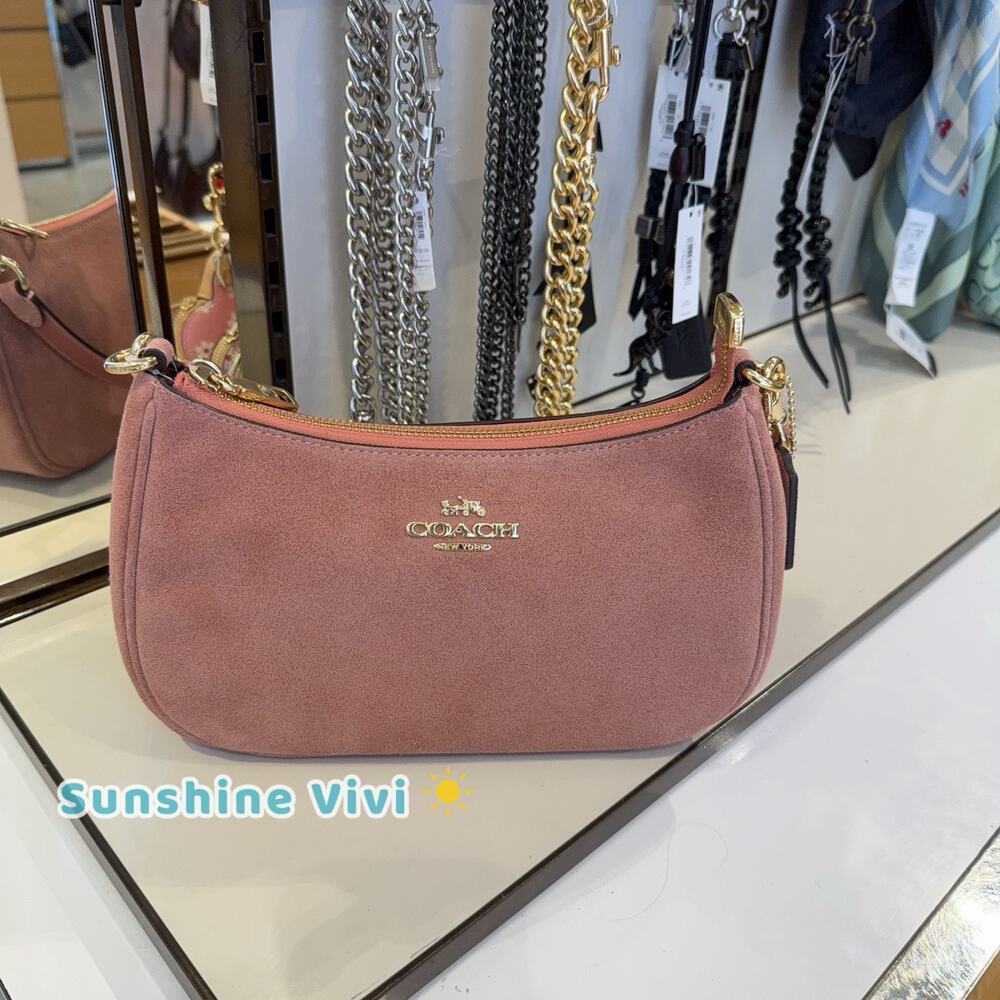 NWT Coach Teri Shoulder Bag CFG06 Gold/Blush Pink Suede and smooth leather